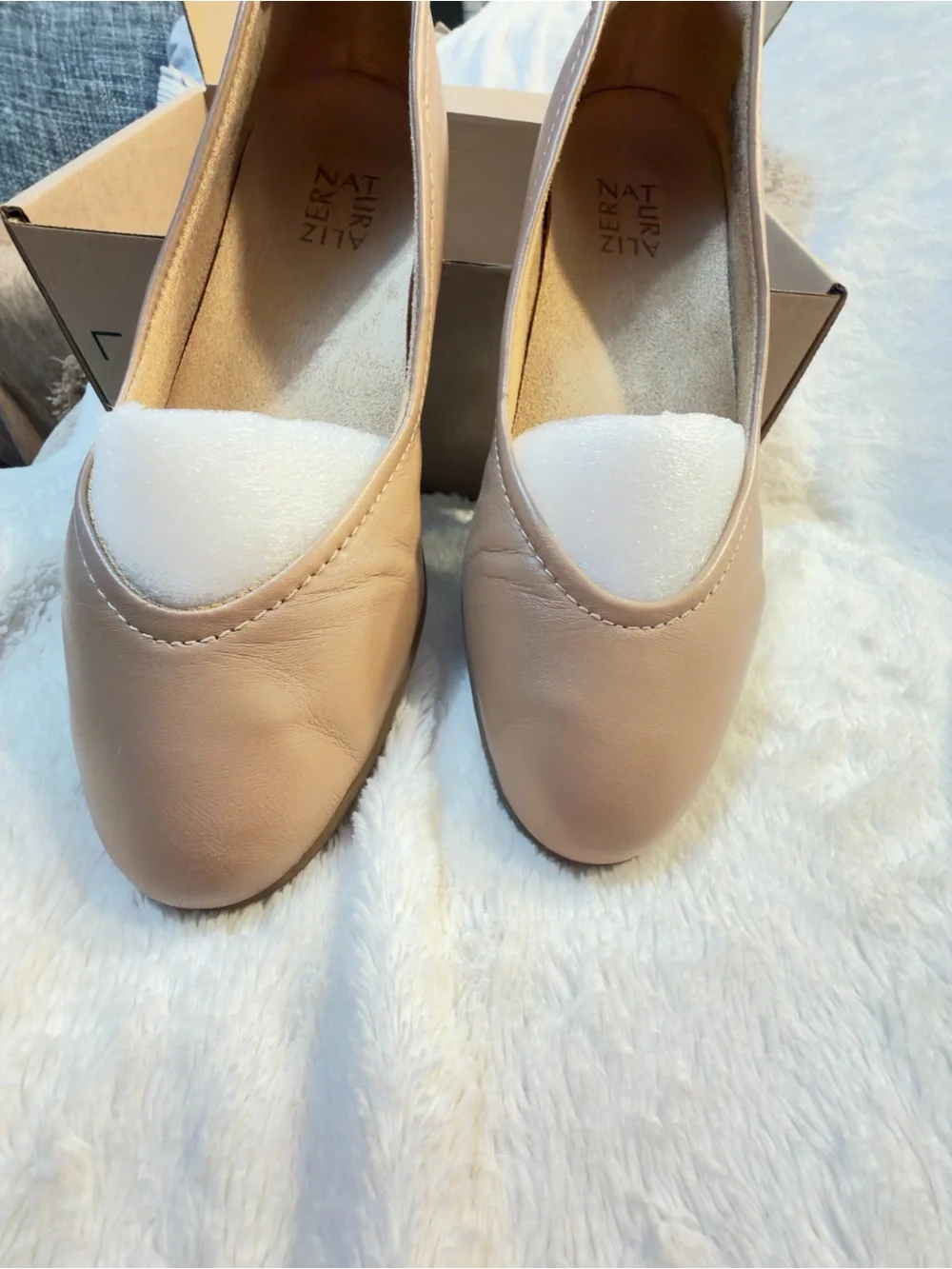 Naturalizer Women's Vivienne Ballet Flat Crème Brulee Leather 9 W - Picture 4 of 12